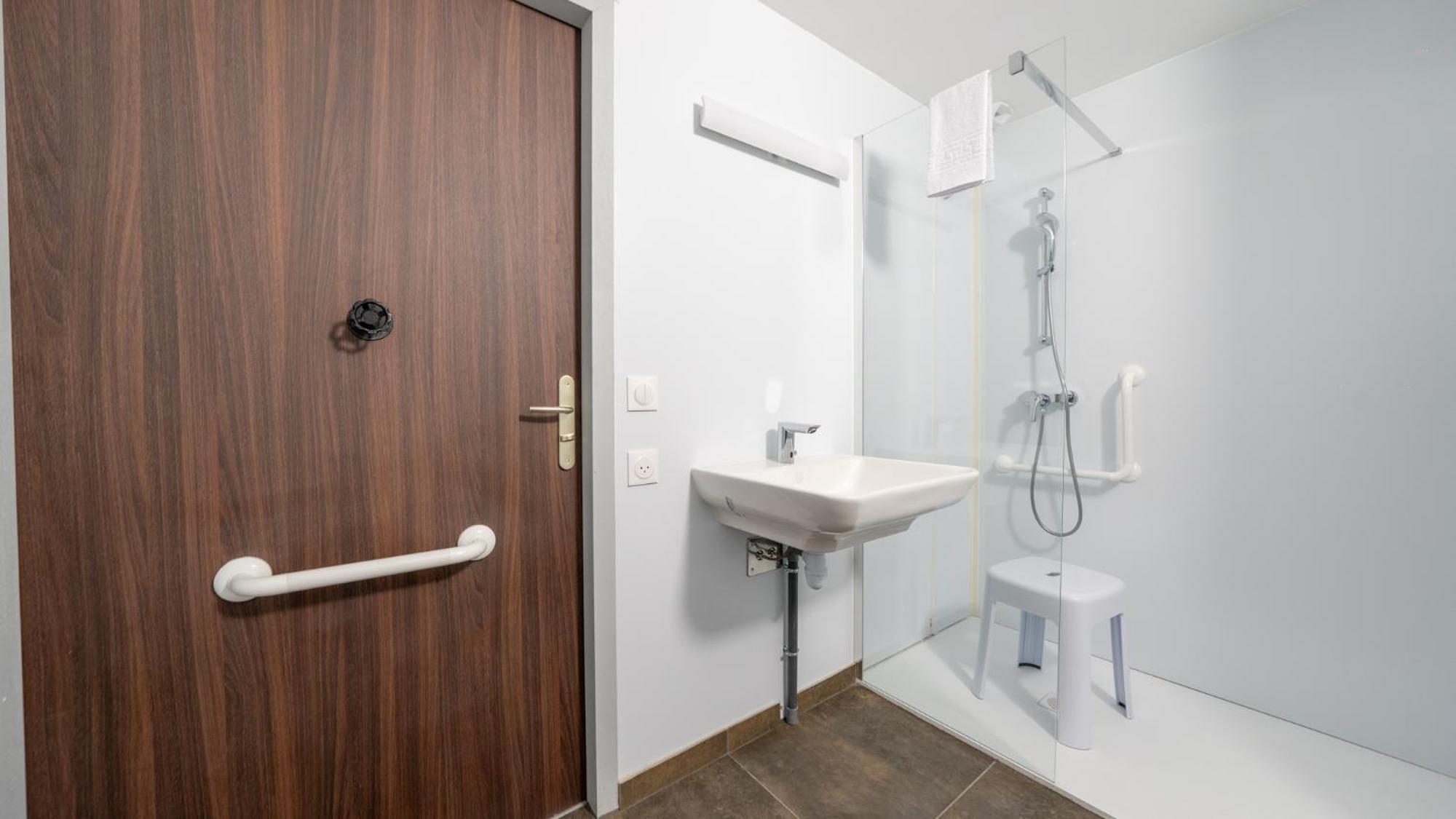 Hotel Des Docks Digoin Esterno foto