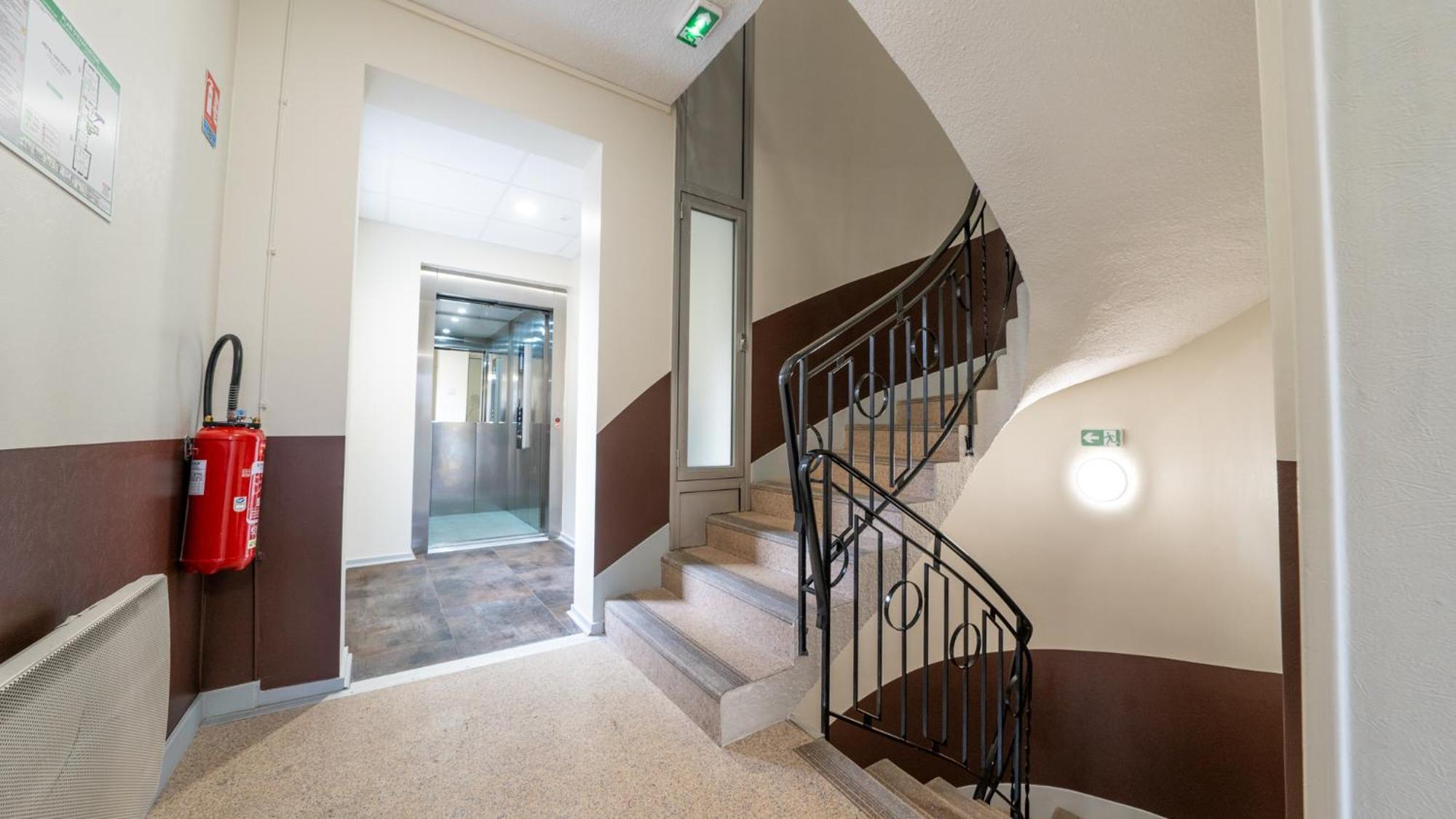 Hotel Des Docks Digoin Esterno foto