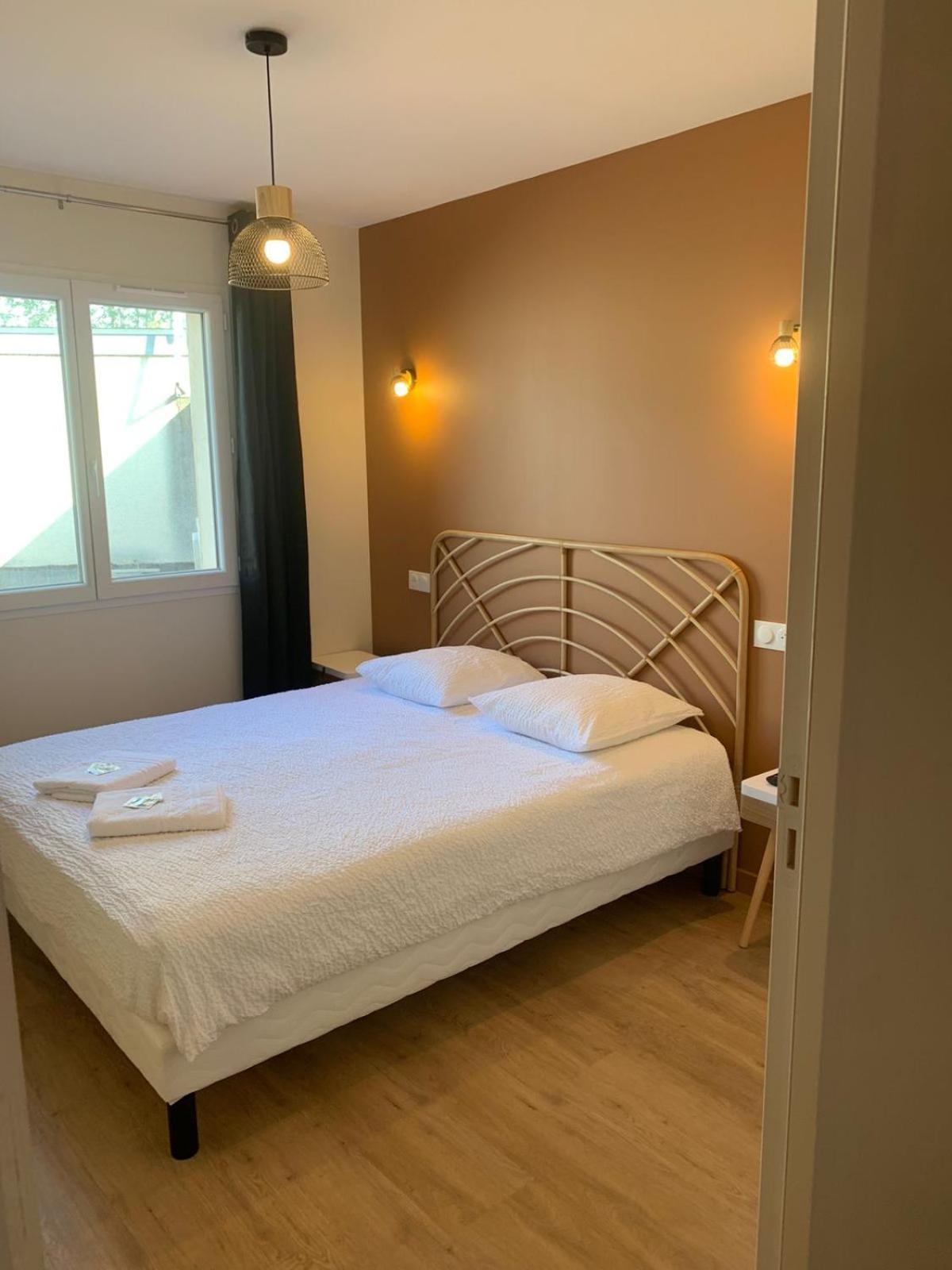 Hotel Des Docks Digoin Esterno foto